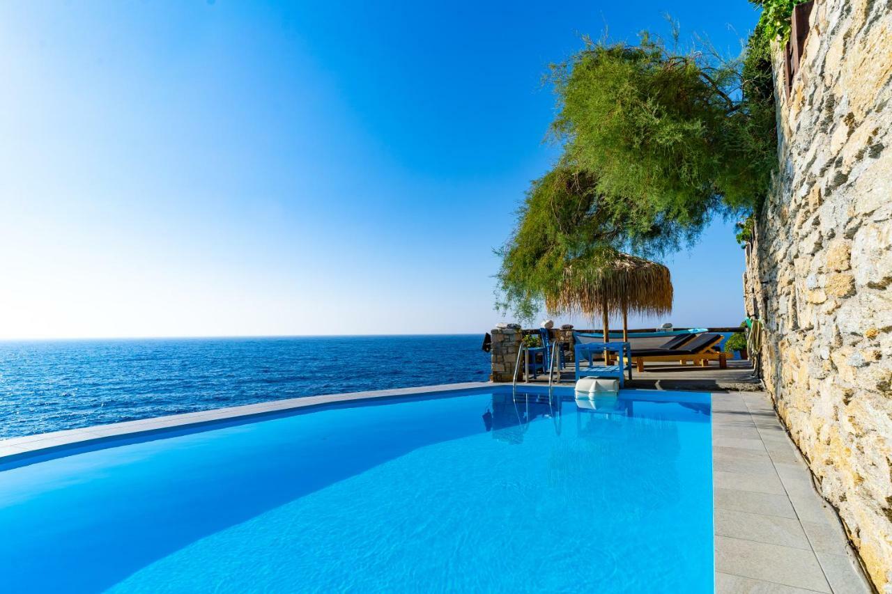 منزل الضيف Kouniadi  في Ikarian Endless Blue المظهر الخارجي الصورة