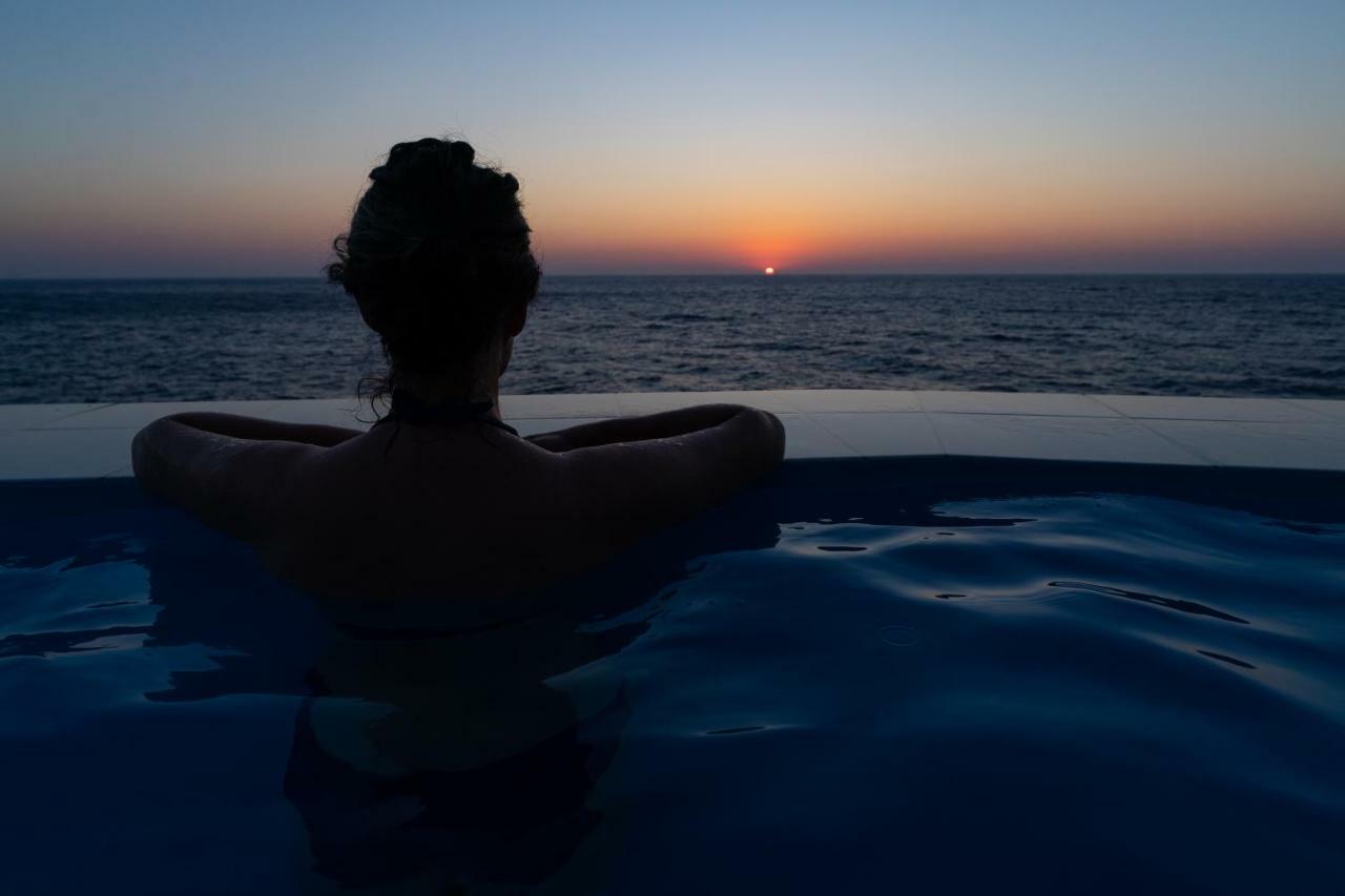 منزل الضيف Kouniadi  في Ikarian Endless Blue المظهر الخارجي الصورة